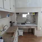 100%